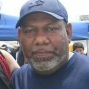 Meet your Posher, Adam